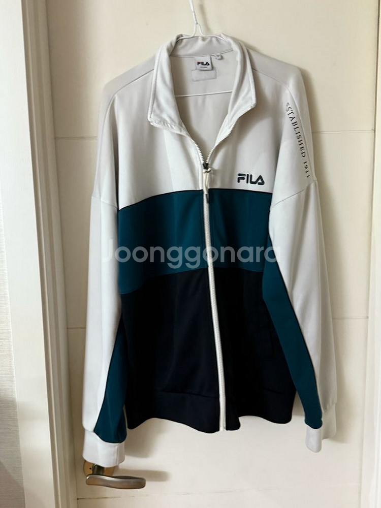 휠라 트레이닝 집업--0