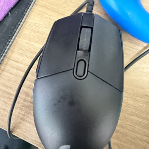 로지텍 g102