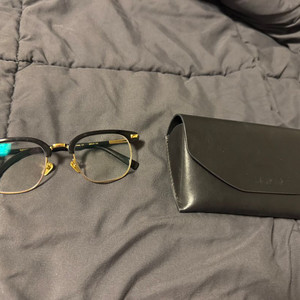 마노모스 안경테 하금테