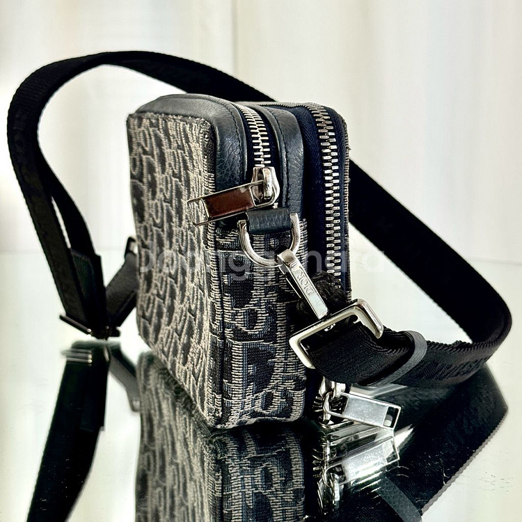 디올 오블리크 루테늄 투웨이 스트랩 파우치 메신저백--5