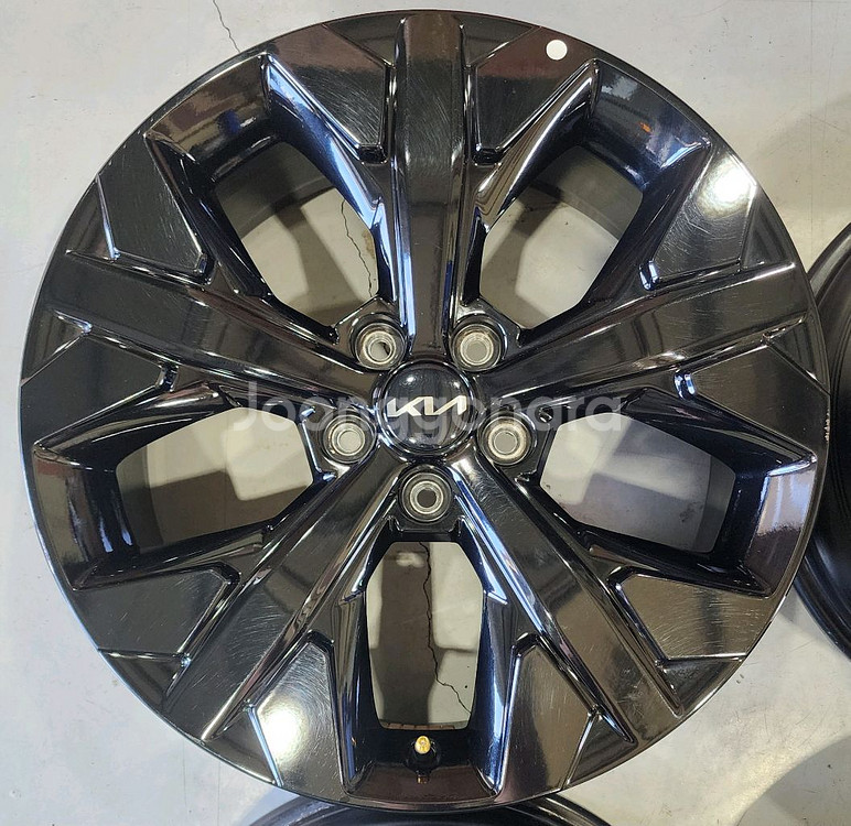 스포티지 nq5 블랙 에디션 19인치 휠, 스포티지--1