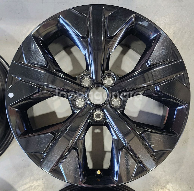 스포티지 nq5 블랙 에디션 19인치 휠, 스포티지--2