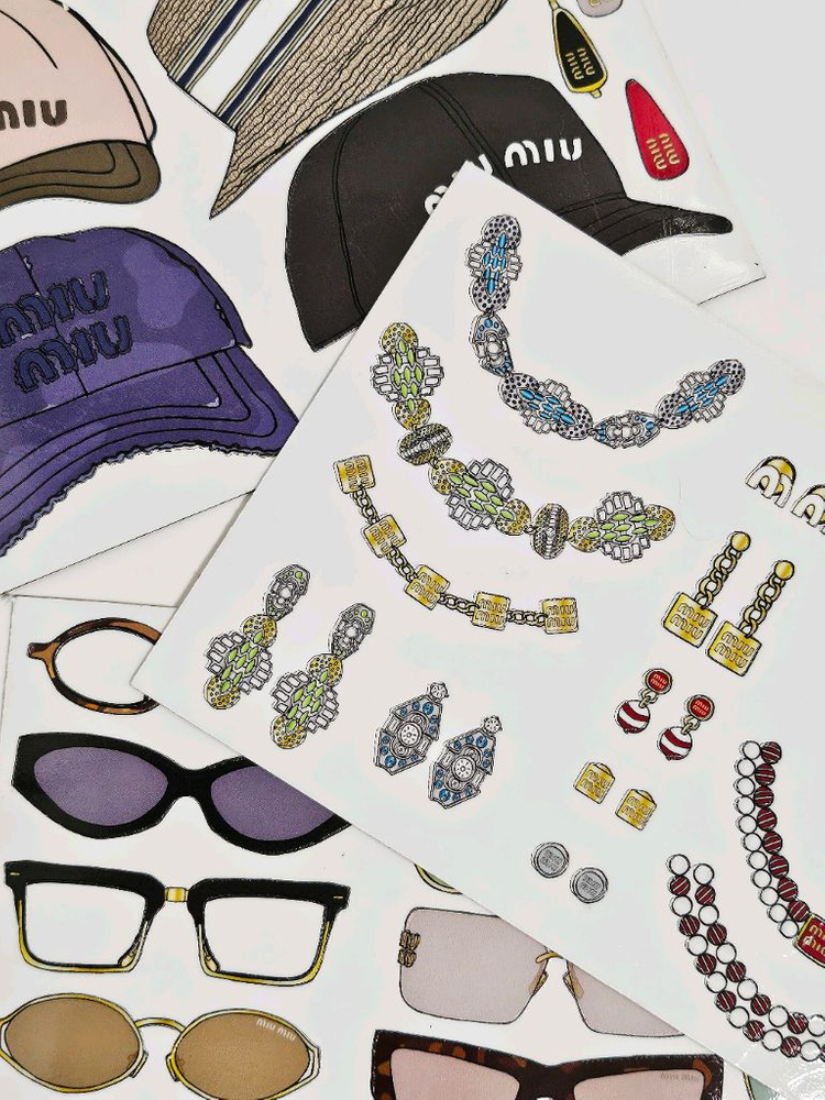 [MIU MIU] 정품 옷입히기 놀이 스티커 세트 + How to Wear Book / 새상품 이미지