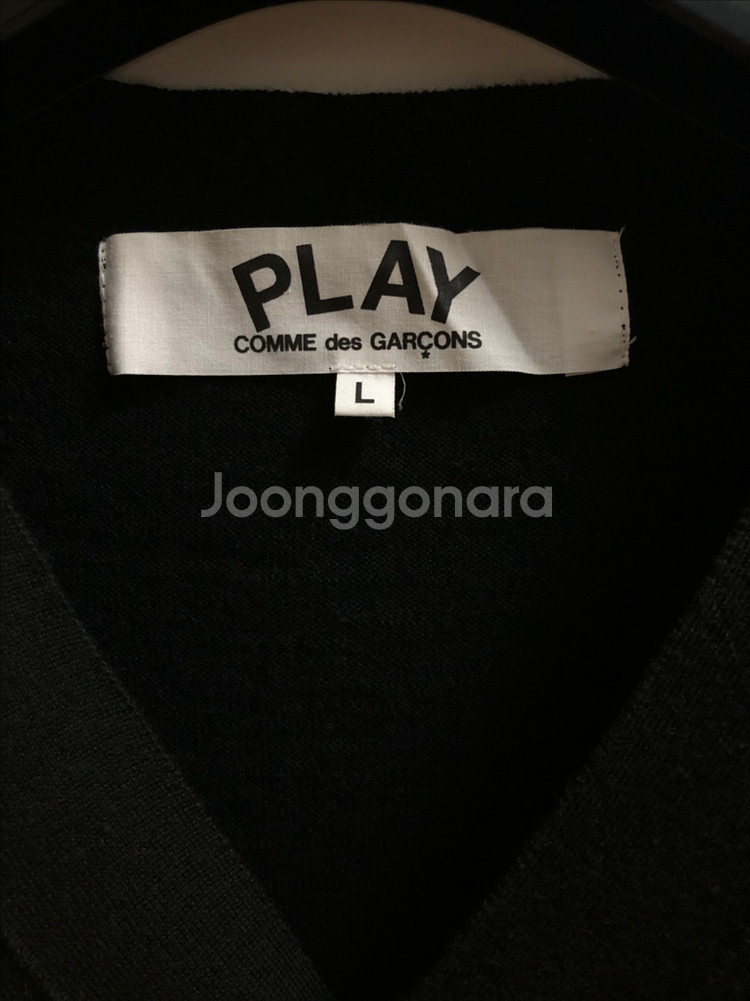 꼼데가르송 미니하트 레드와펜 가디건 L--4