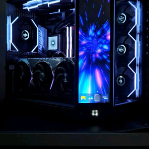 9950X3D 5090 Y70터치 엔드급 본체