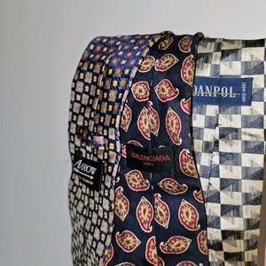 넥타이 5종류 (발렌시아가, 연보라 컬러 등)