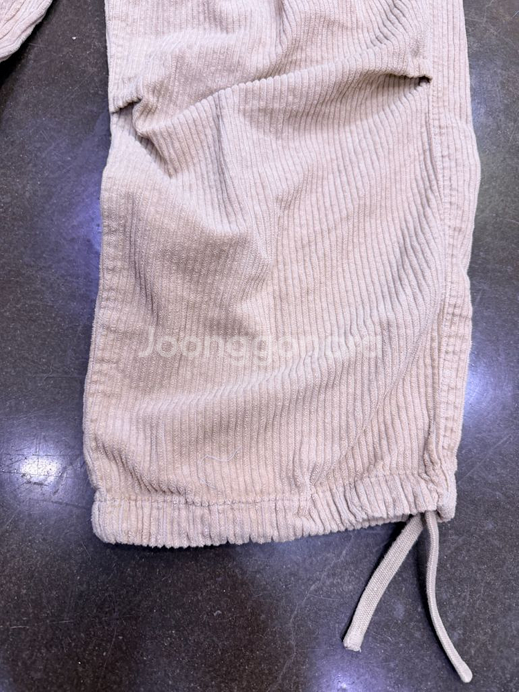 자라 코듀로이 레귤러핏 카고팬츠 아이보리 L--6
