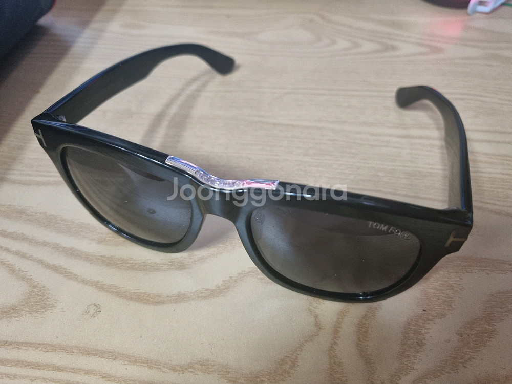 톰포드 선글라스 팝니다(TF9355-01A)--1
