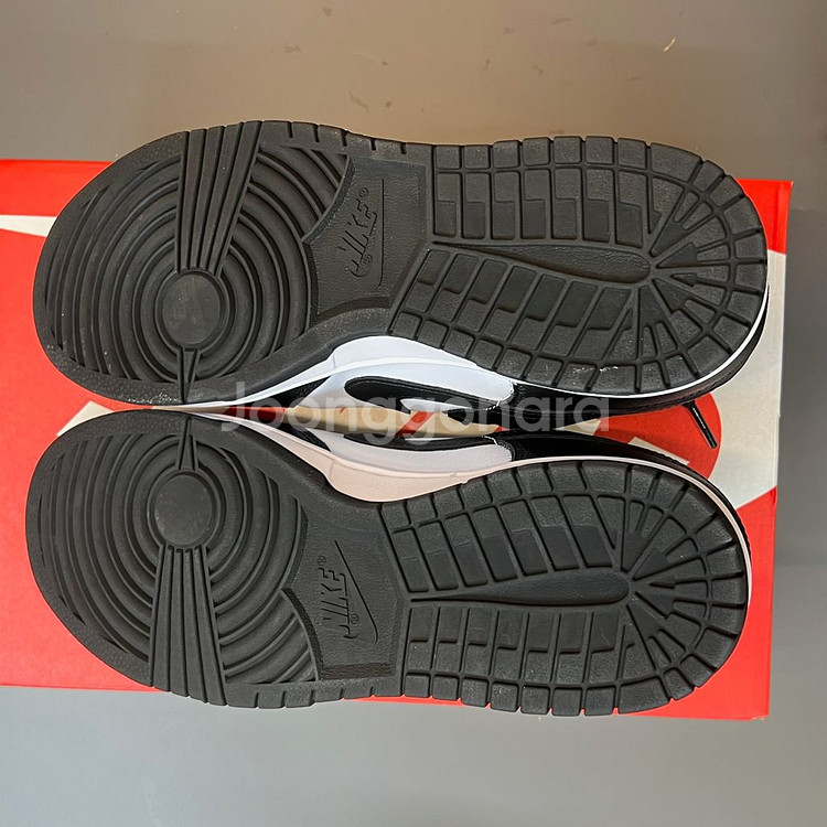 나이키 덩크 로우 범고래 275 사이즈 나코탭 새제품--5