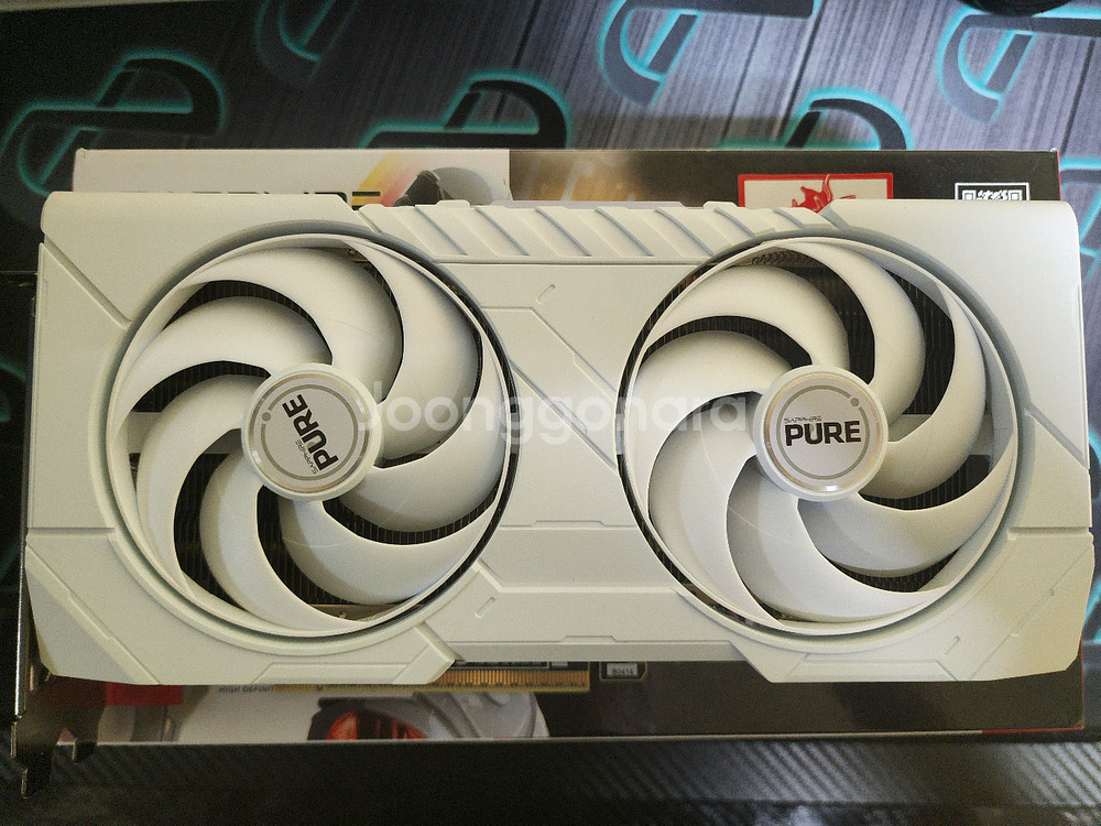 사파이어 라데온 rx 9060 xt 16gb 퓨어--1