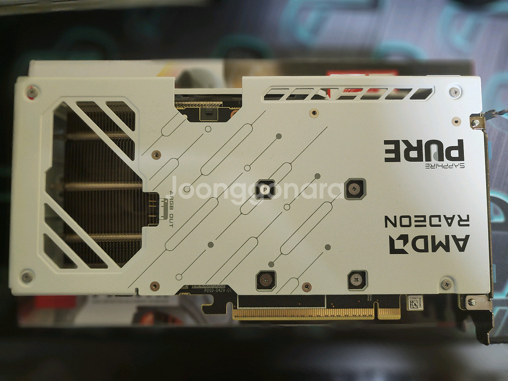 사파이어 라데온 rx 9060 xt 16gb 퓨어--2