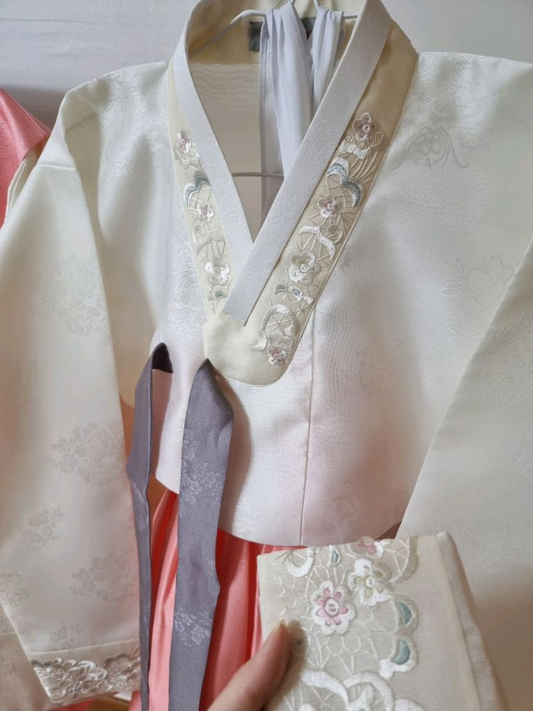 신랑 신부 한복 사이즈 맞으면 대박! 예신 신혼 웨딩--3