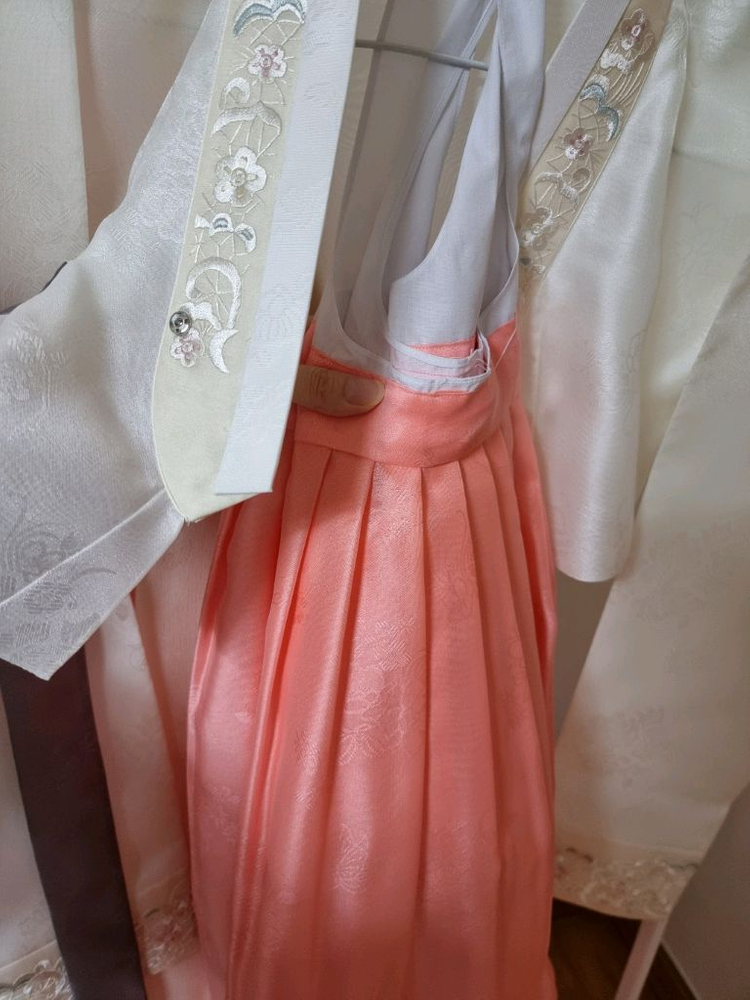 신랑 신부 한복 사이즈 맞으면 대박! 예신 신혼 웨딩--5