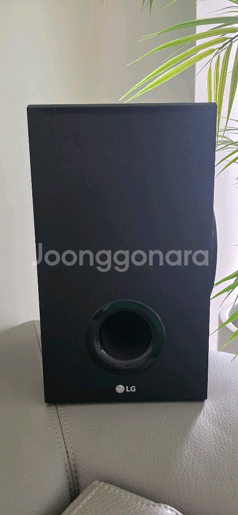 LG 75인치 TV 그리고 사운드바, 스피커--1