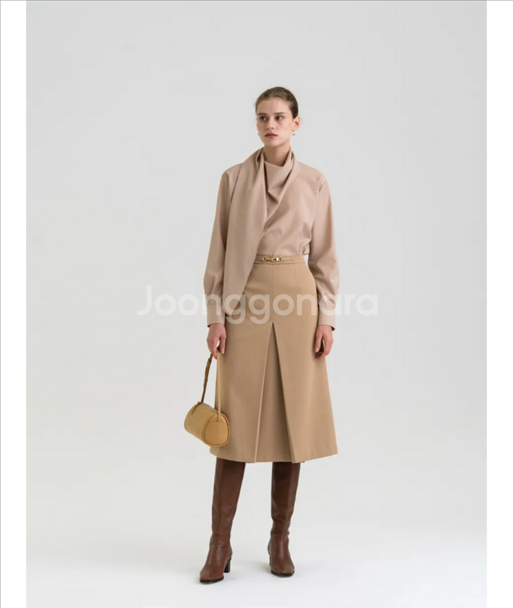 [새상품] 킨더살몬 블라우스--1