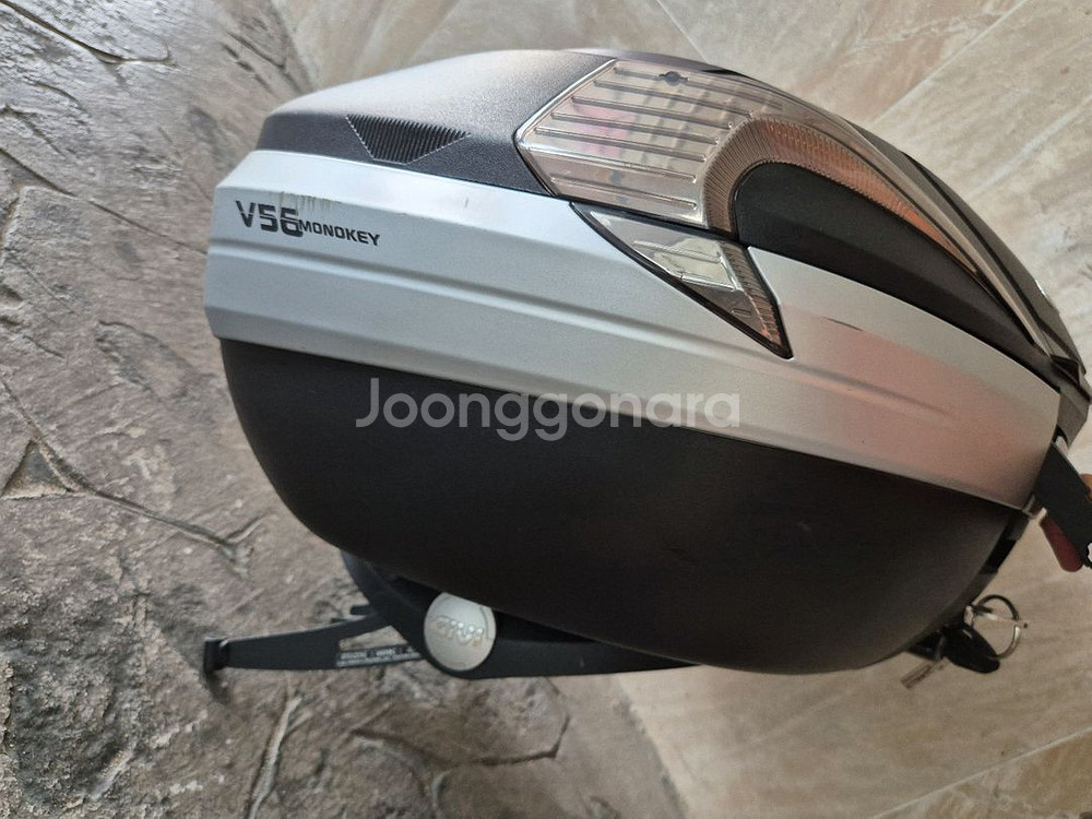 티맥스 기비 탑박스 셋트 팔아요--2