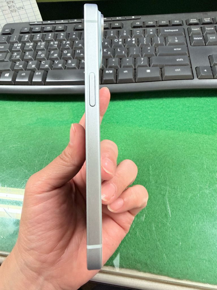 아이폰15 256기가 블루--8