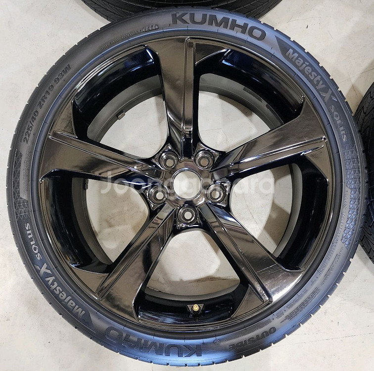 제네시스 G70 3.3 터보 스포츠 19인치 휠타이어,--3