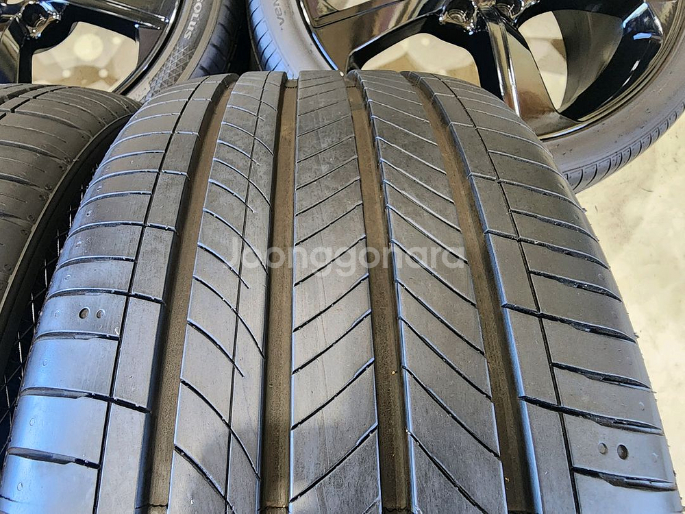 제네시스 G70 3.3 터보 스포츠 19인치 휠타이어,--9