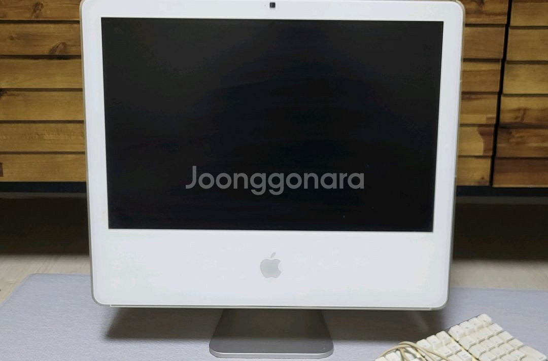 구형 애플 아이맥 24인치,키보드 팝니다.--0