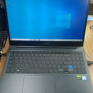 삼성 게임용 실사용노트북(nt760xbv). i5. 8