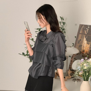 사색 델라레이어링크롭뷔스티에