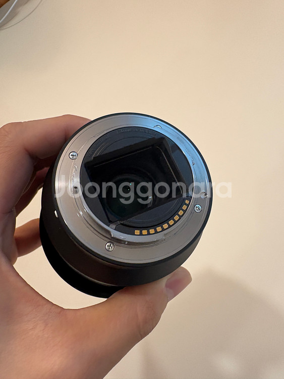 SEL2470z F2.8 렌즈 팝니다.--7