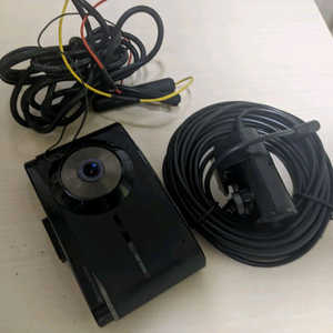 아이나비 블랙박스 V700