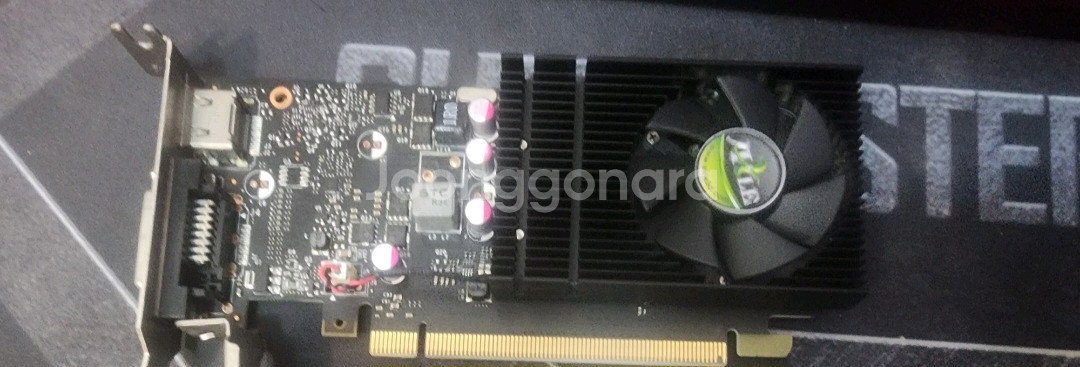 gt1030 2기가--0