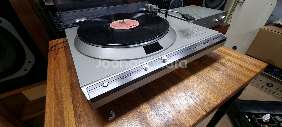 데논 전자동 턴테이블 DP-33F 팝니다--1