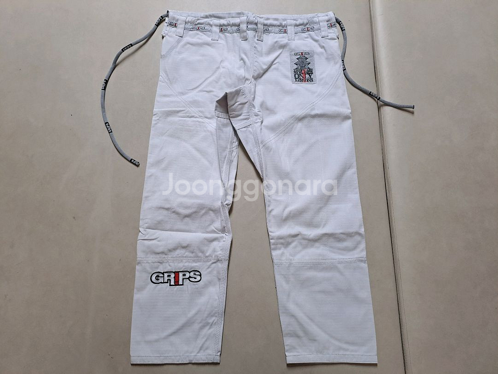 새상품) 그립스 시크릿 웨폰 2.0 화이트 주짓수 도복--4