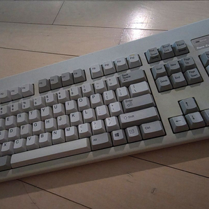 REALFORCE 104UWS XF01TS 리얼포스