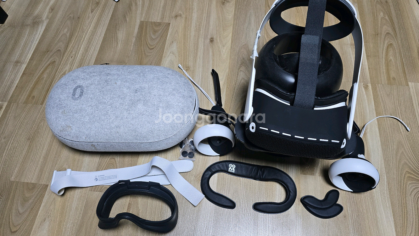 퀘스트 2 256G 악세사리 세트--0
