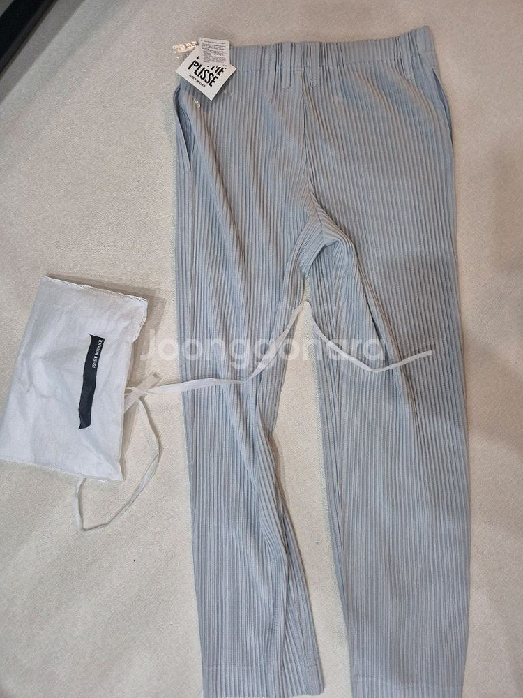 옴므플리세 이세이미야케 베이직 바지 JF150 3사이즈--0