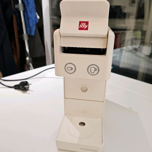 일리 커피머신