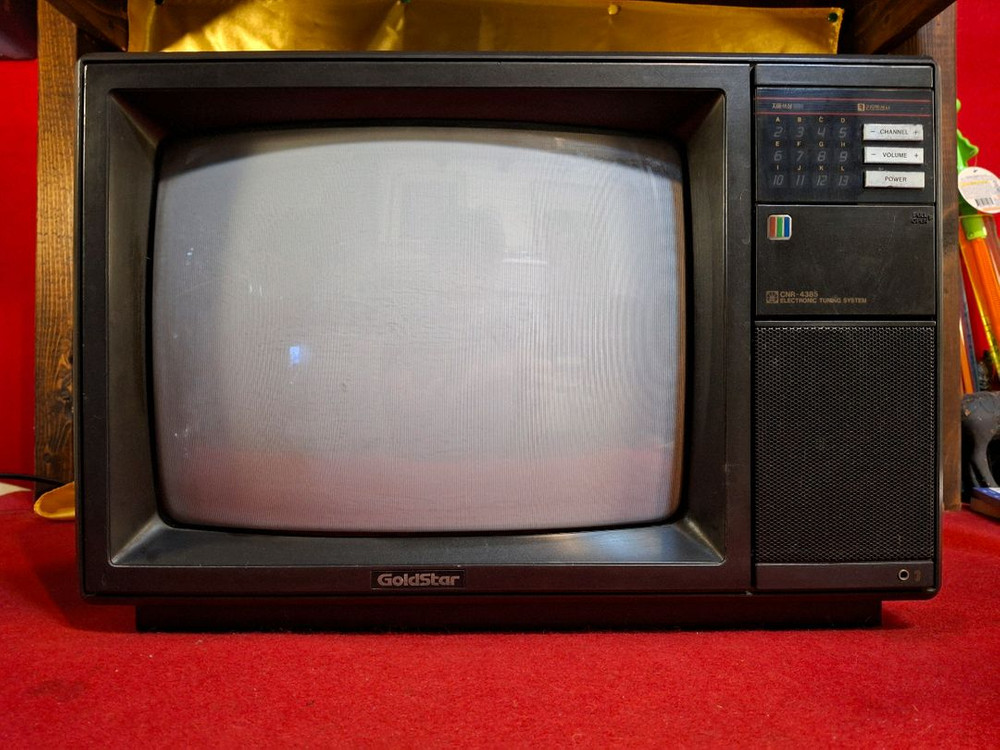 89년 골드스타 칼라 TV 이미지