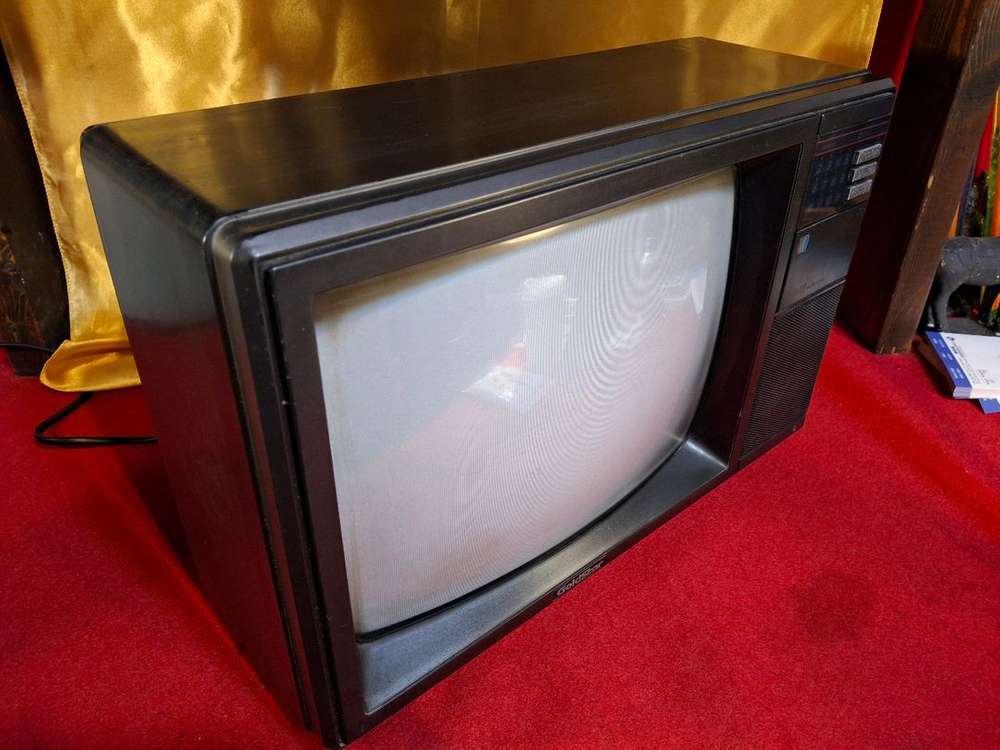 89년 골드스타 칼라 TV 이미지