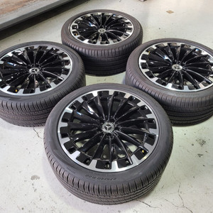 벤츠EQS SUV 580AMG 22인치 순정품휠타이어