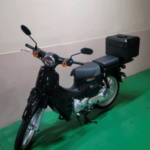 2022년식 혼다 슈퍼커브110 블랙 팝니다