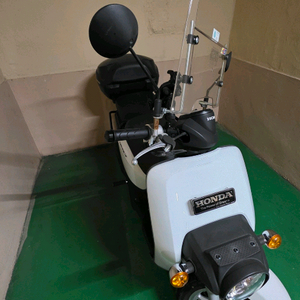 2020년식 혼다 벤리 흰색 팝니다