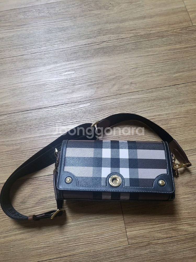 버버리 토트백 숄더백 프라다--1