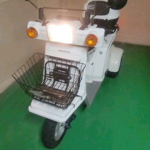 2010년식 혼다 자이로X 4T 흰색 팝니다