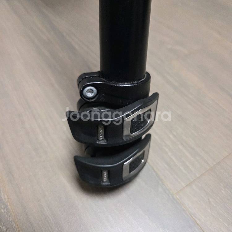 Manfrotto MT055XPRO3 삼각대 + 볼헤드--3