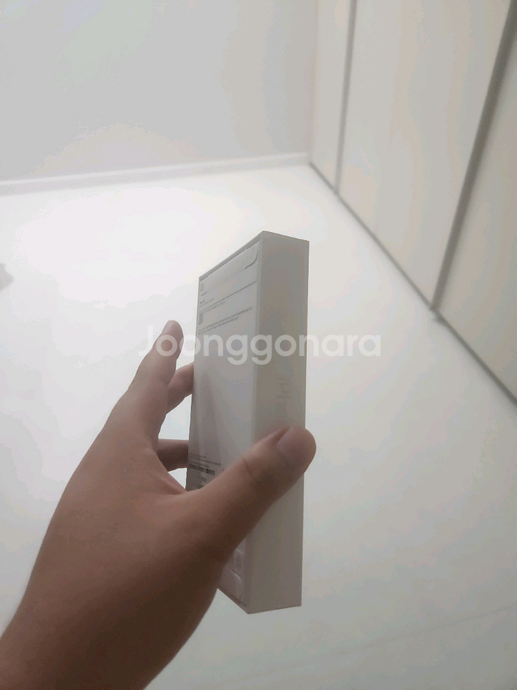 아이폰 16 미개봉 자급제 화이트 128gb--2