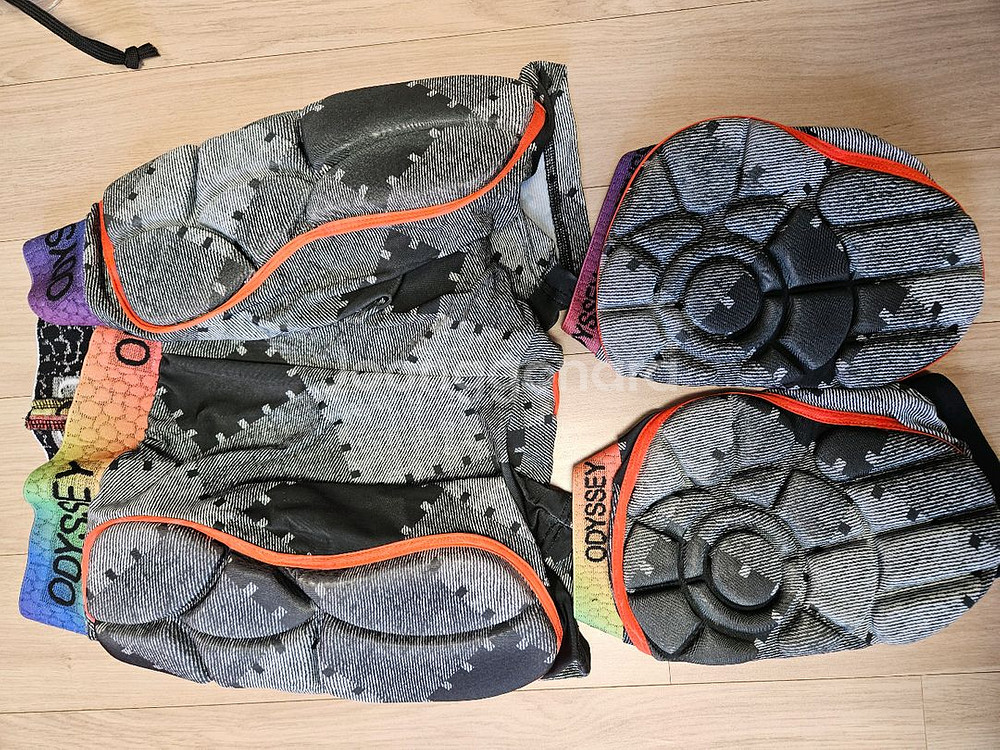 오디세이 무릎 엉덩이 보호구(S)--0