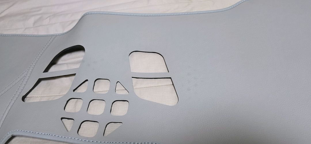 BMW G30 5시리즈 대쉬보드커버 DUB 레더에디션 이미지