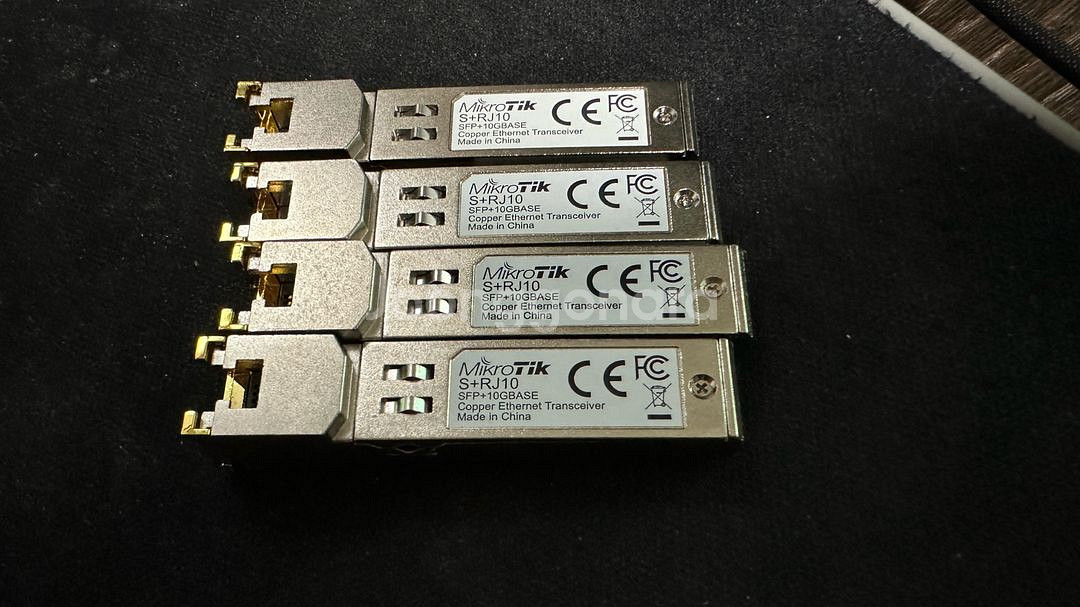 MikroTik 미크로틱 S+RJ10 10Gb 팝니다--0
