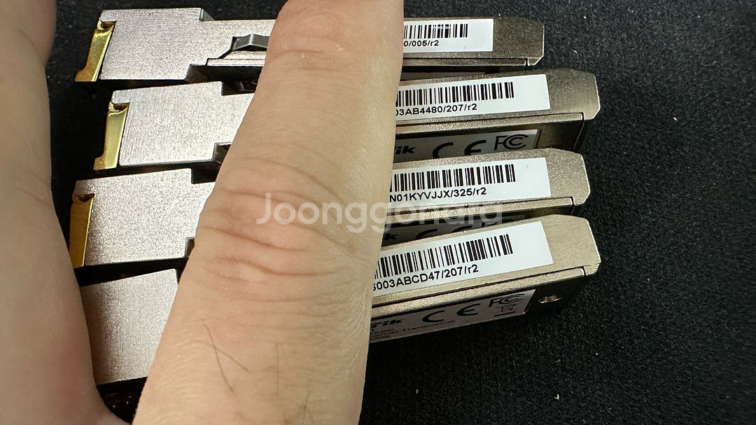 MikroTik 미크로틱 S+RJ10 10Gb 팝니다--1