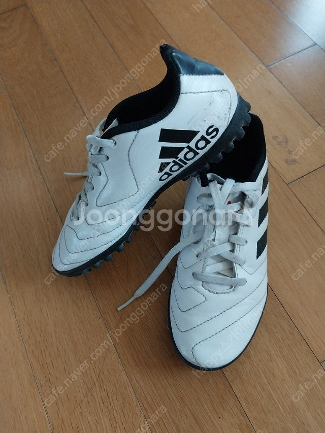 아디다스 아동 축구화 풋살화--2