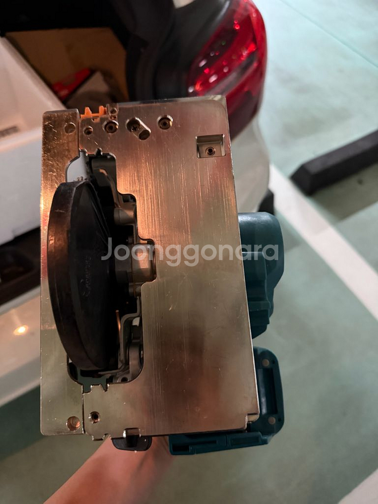 중고 마끼다 원형톱 DHS475 (5인치, 오른날)--3